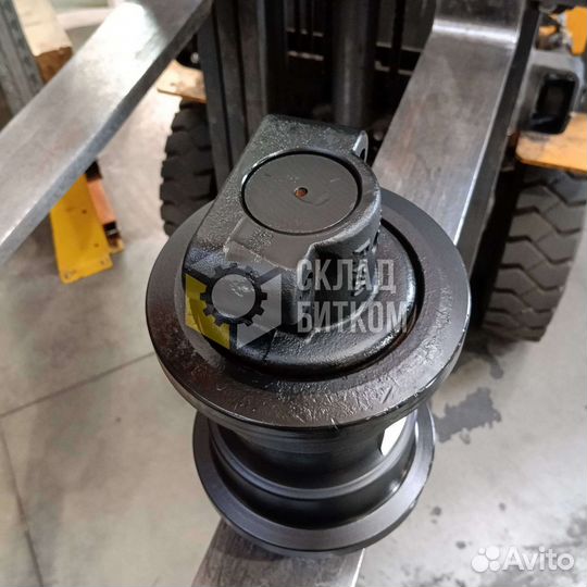 Каток опорный Volvo H7C