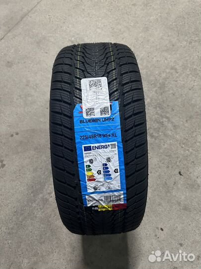 Superia Bluewin UHP 225/45 R18 95V