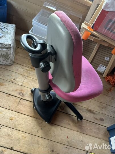 Кресло для школьника регулируемое