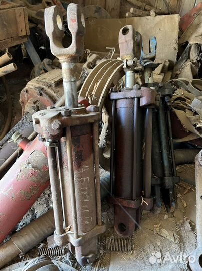 Цилиндр гидравлический