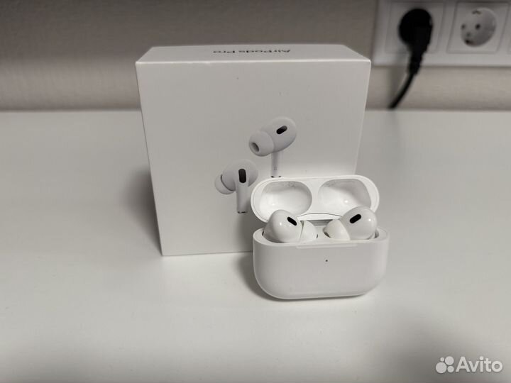 Наушники Apple AirPods Pro 2