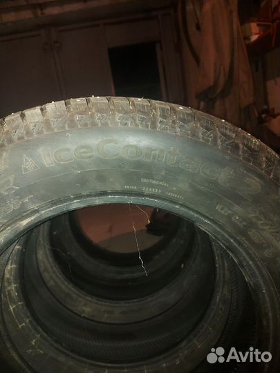 Continental IceContact 2 225/75 R17 T