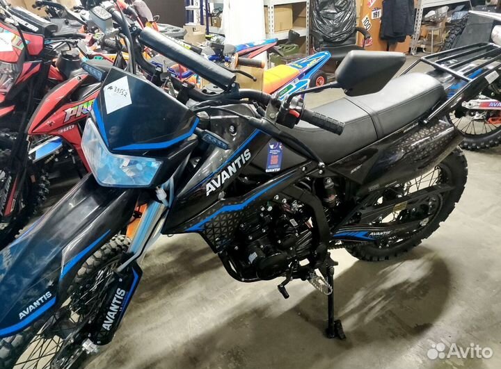 Avantis LX 300 NB 2024 мотоцикл для бездорожья и города