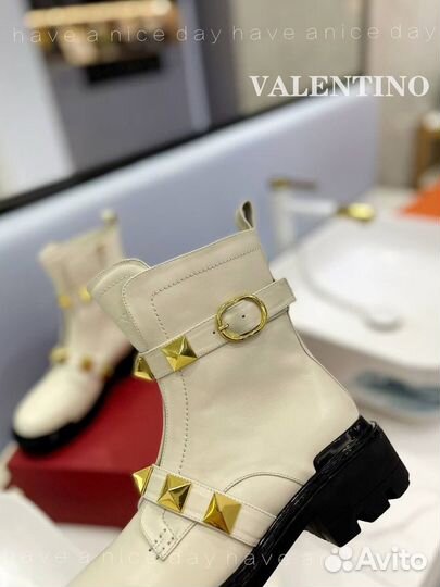 Ботинки Valentino