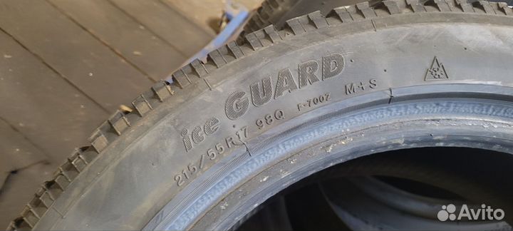 Yokohama Ice Guard F700Z 215/55 R17 98Q