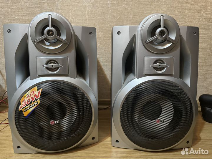 Музыкальный центр LG с караоке