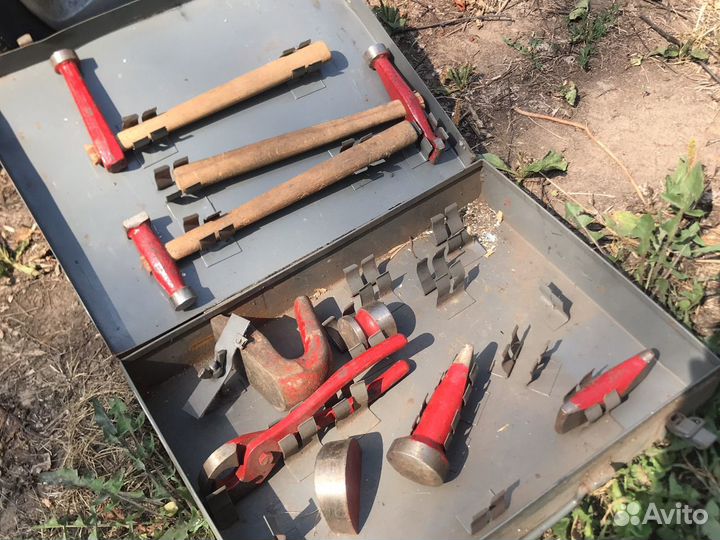 Набор жестянщика