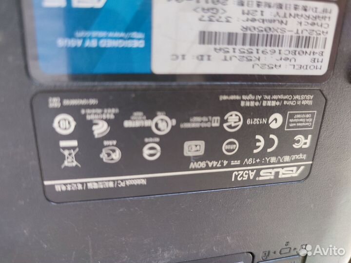 Ноутбук asus A52J