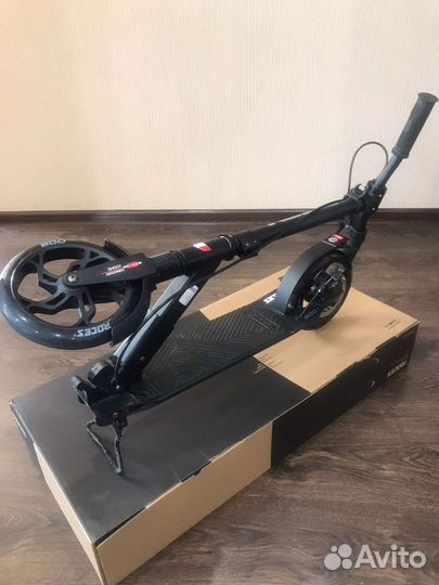 Продам детский самокат