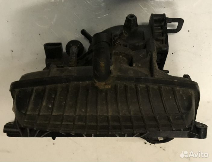 Коллектор впускной на фольксваген тигуан 1,4tfsi