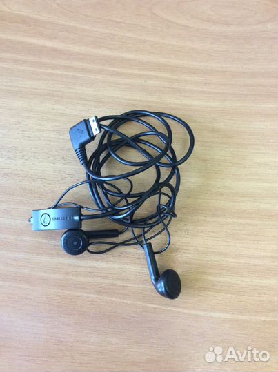 Наушники samsung