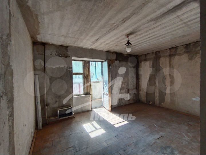 3-к. квартира, 54 м², 1/12 эт.