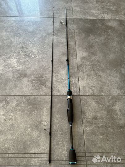 Спиннинг Favorite blue bird