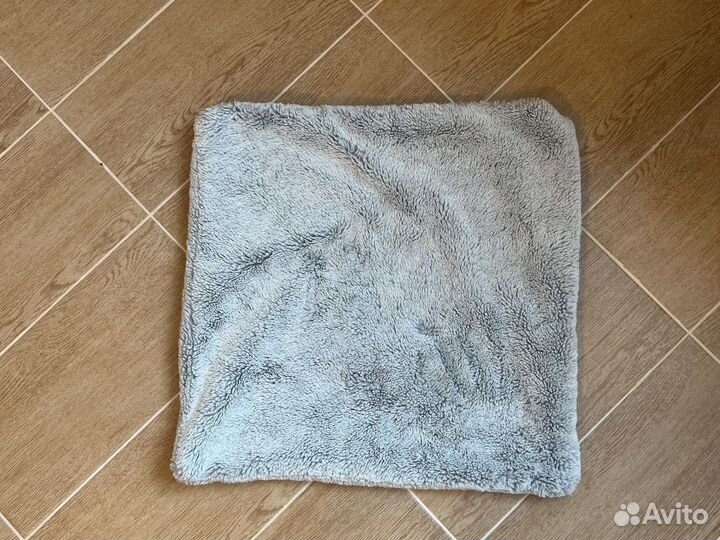 Декоративная наволочка на подушку IKEA