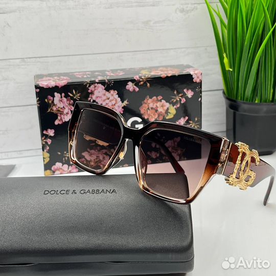 Солнцезащитные очки dior