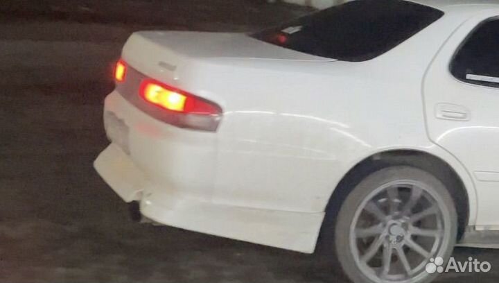 Накладка на задний бампер toyota cresta 90