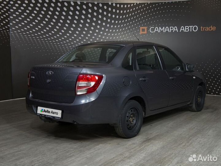 LADA Granta 1.6 МТ, 2017, 135 000 км