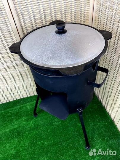 Казан чугунный 12 литров с печкой