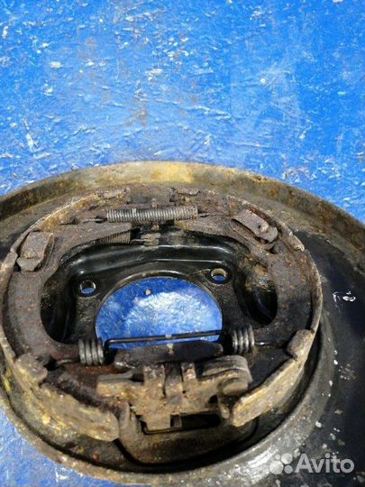 Пыльник тормозного диска задний левый Hyundai