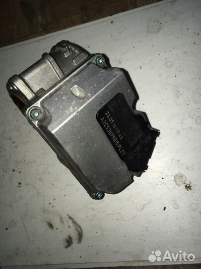 Дроссельная заслонка 03G128063C