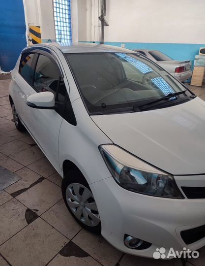Toyota Vitz 1.0 CVT, 2014, 237 000 км