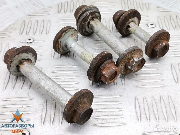 Болт BMW X5 E53 2001