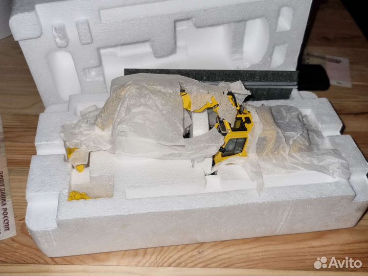 Модель трактора