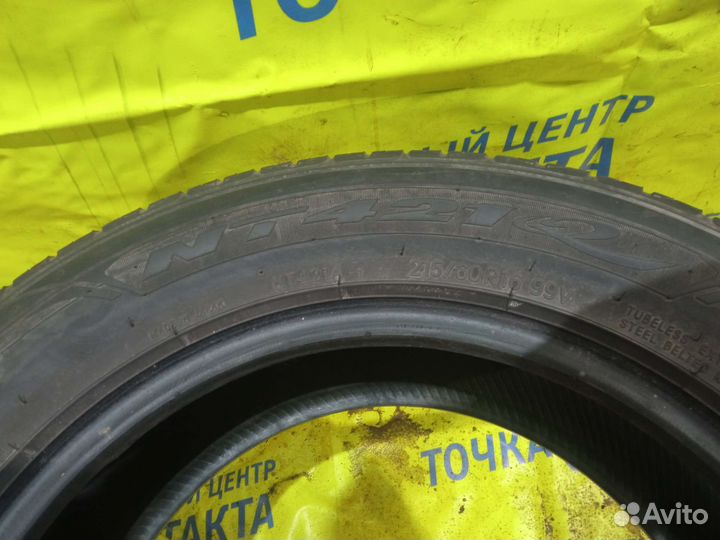 Nitto NT421Q 215/60 R16 99V