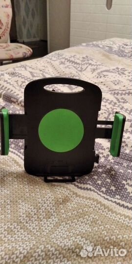 Универсальный держатель для планшета