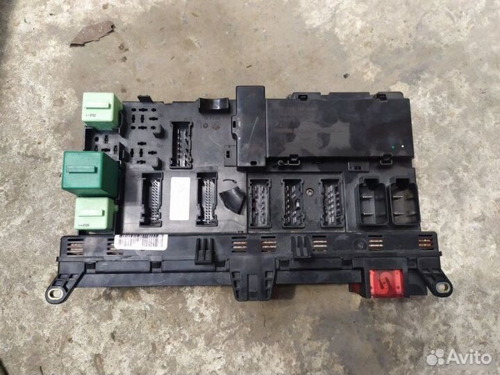 Блок предохранителей Bmw X5 E53 M62B44