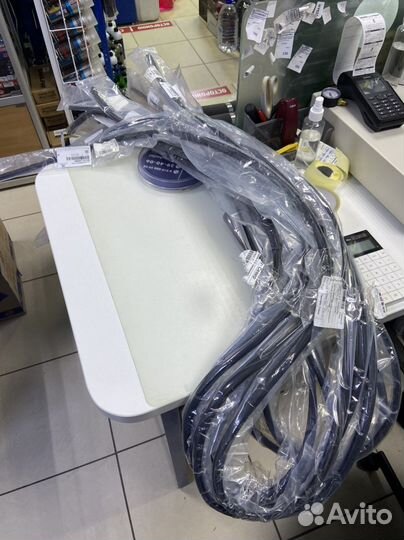 Резинка лобового стекла Hyundai accent оригинал