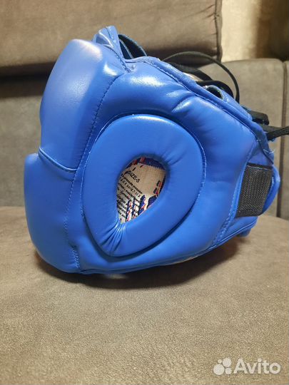 Боксерский шлем demix новый раз.L