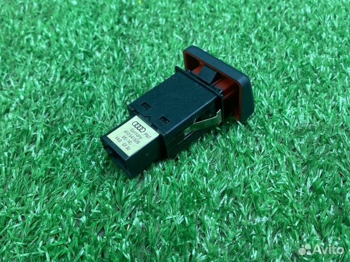 Кнопка аварийной остановки Audi A4 B7 4543