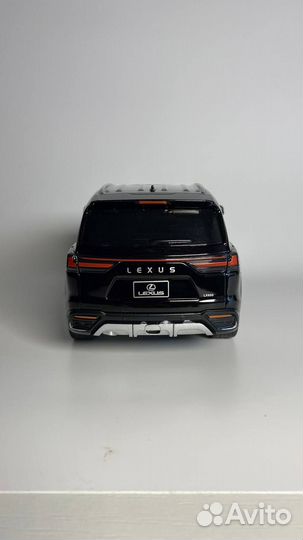 Lexus LX 600 игрушка/модель авто 1:24