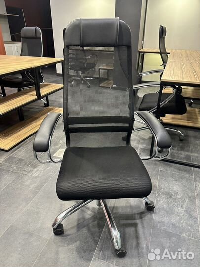 Компьютерное кресло