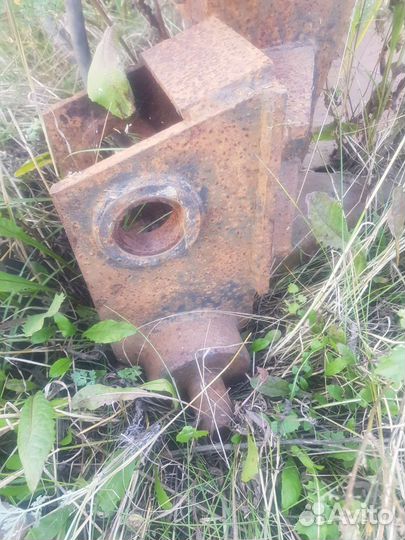 Подрамник прицепа нефаз