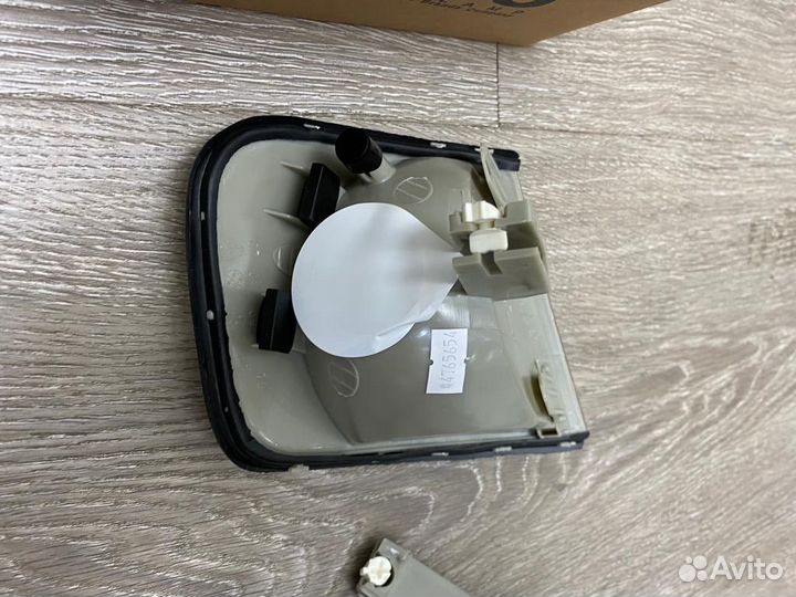 Указатель поворота Audi A3 8L Ауди А3 8Л