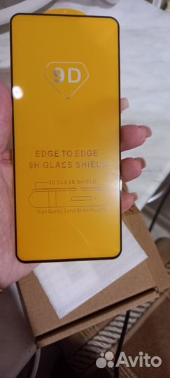 Защитное стекло techno pova