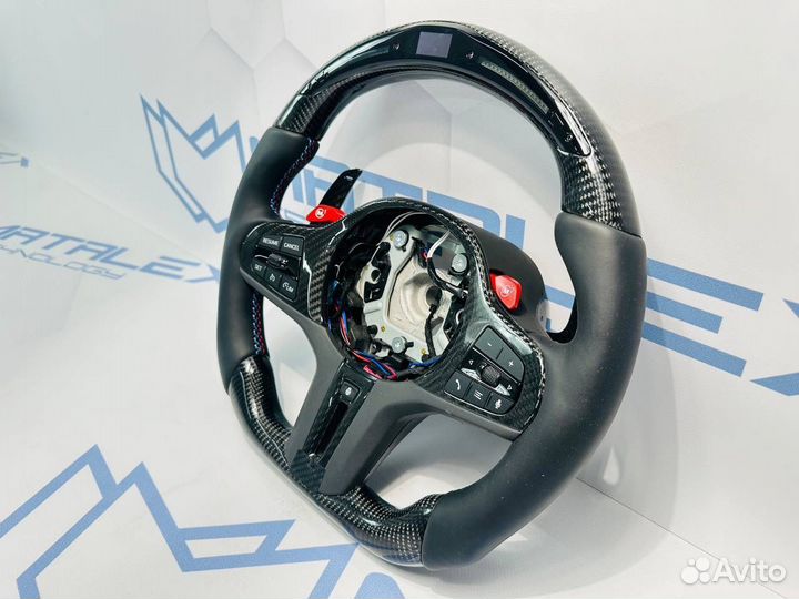 Руль BMW F, G серия карбон с подогревом, дислеем