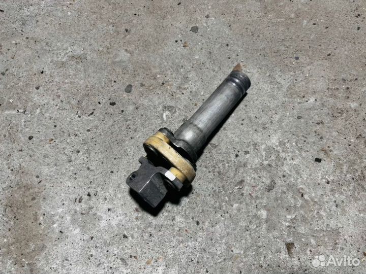 Рулевой карданчик Bmw 7 F02 N63B44A 2011