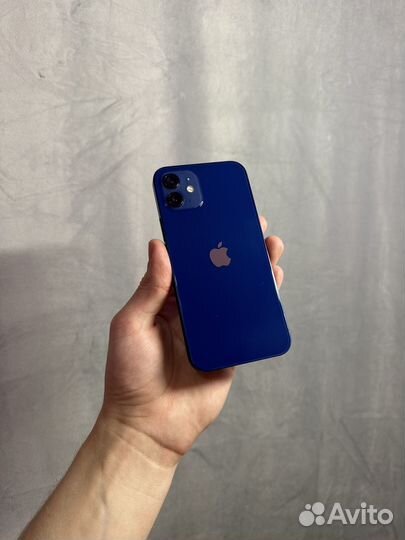 iPhone 12, 64 ГБ