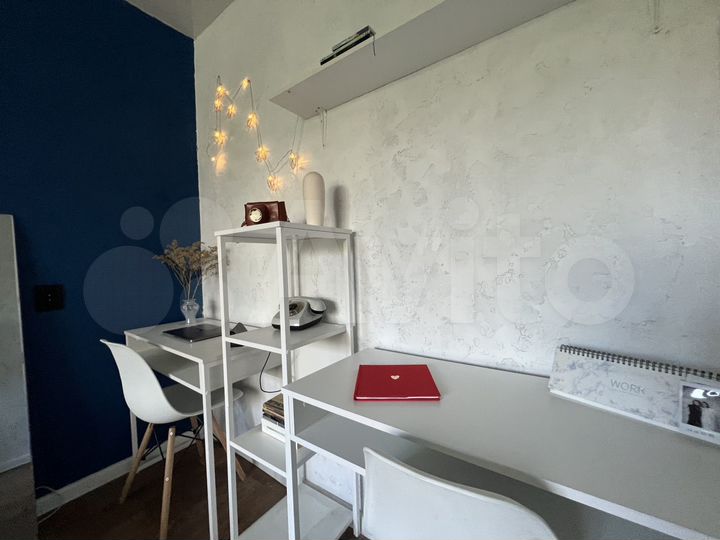 2-к. квартира, 43 м², 3/9 эт.