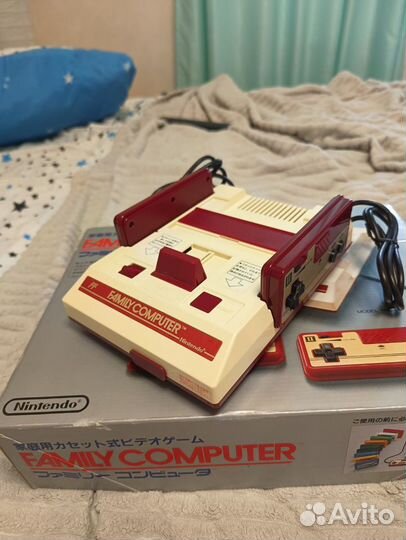 Nintendo famicom + AV mod