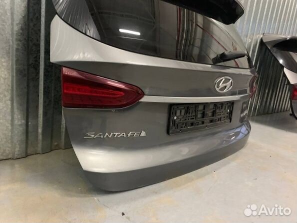 Крышка багажника Hyundai Santa Fe 4