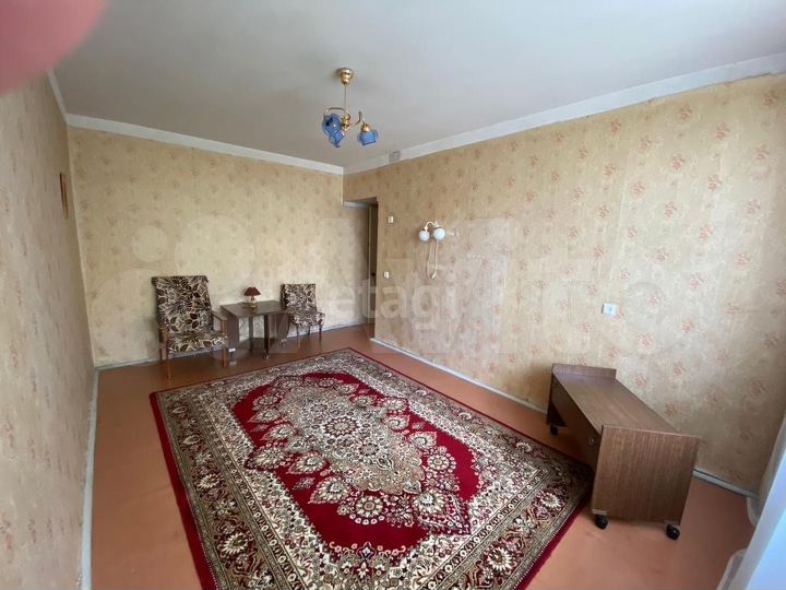 2-к. квартира, 46 м², 4/9 эт.