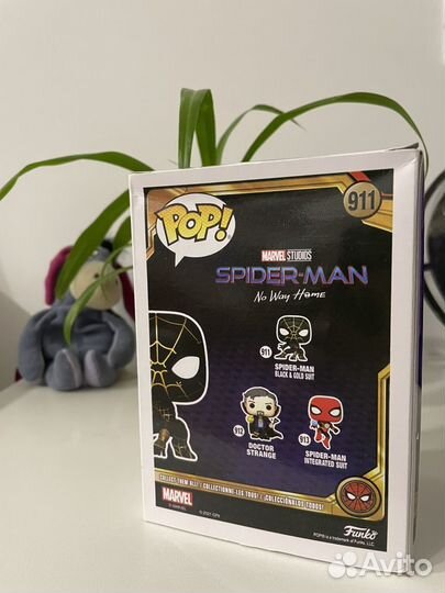 Фигурка funko pop Spider-Man Black Gold