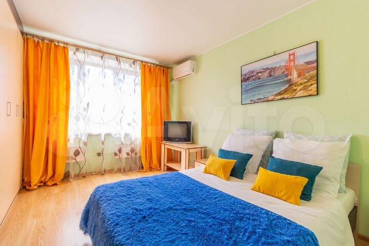 2-к. квартира, 56 м², 8/10 эт.