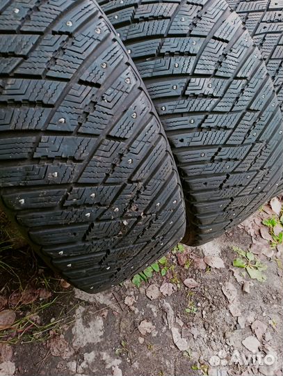 Goodyear Ultragrip Ice Arctic 225/50 R17