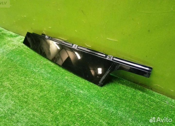 Накладка стойки передняя правая Volvo Xc90