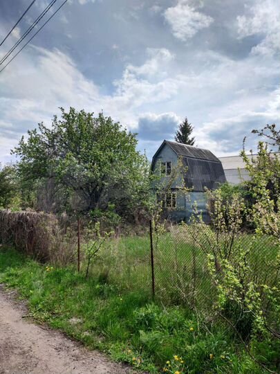 Дом 30 м² на участке 6 сот.